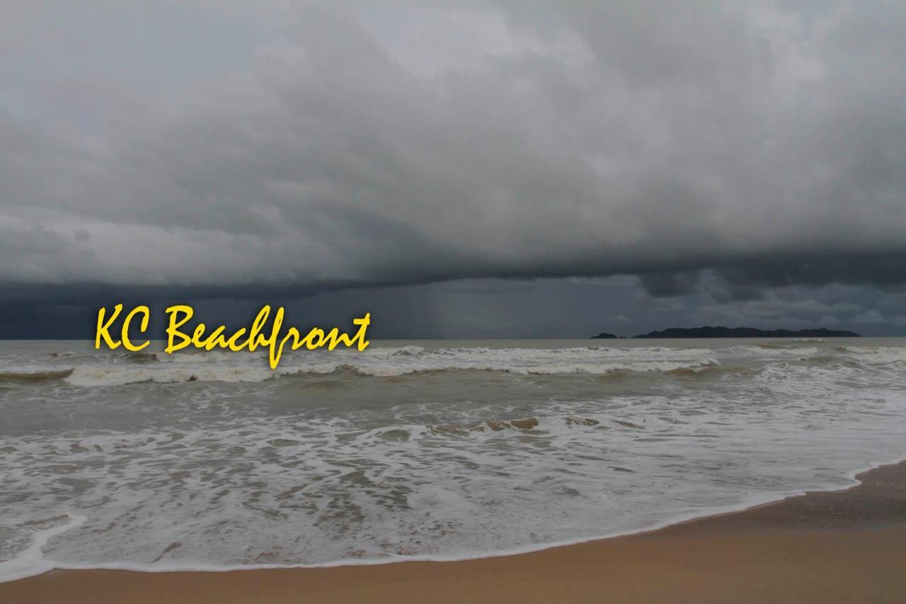 Kc Beachfront Marang Exterior photo